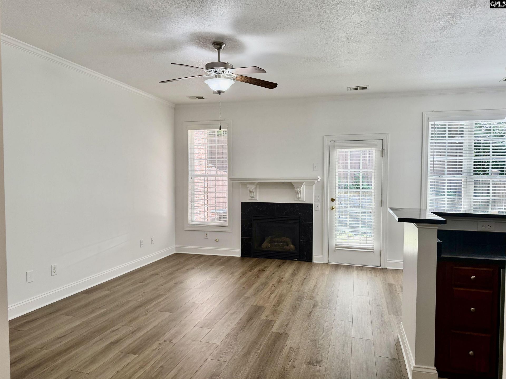 107 Park Ridge Way Photo 4