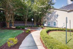 107 Park Ridge Way photo 4