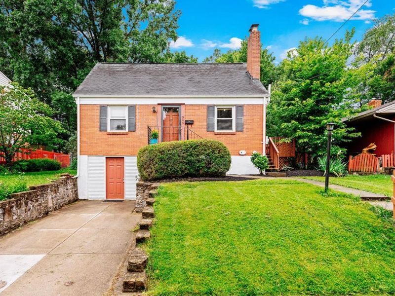 345 Durrell Avenue, Wyoming, OH 45215 Photo 5