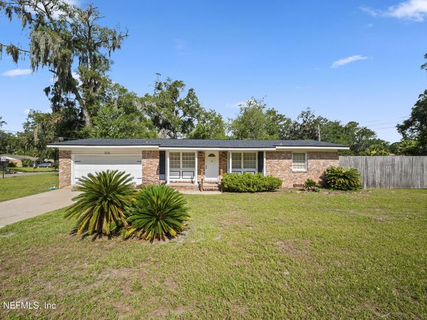 1116 PLAINFIELD Avenue, Orange Park, FL 32073