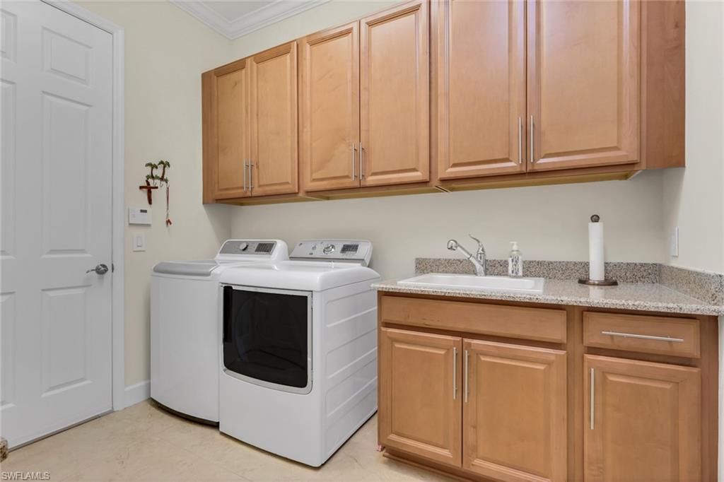 9142 Isla Bella Cir , Bonita Springs, FL 34135 Photo