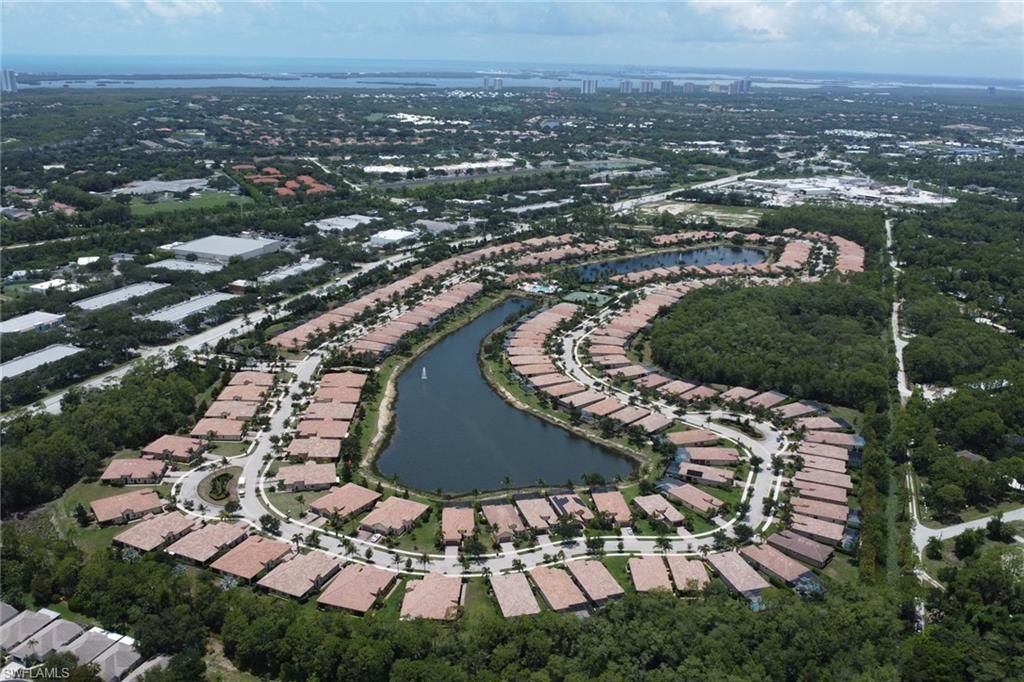 9142 Isla Bella Cir , Bonita Springs, FL 34135 Photo