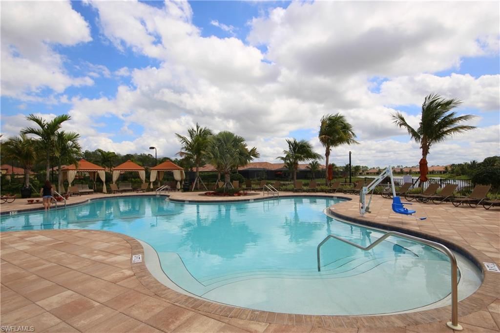 9142 Isla Bella Cir , Bonita Springs, FL 34135 Photo