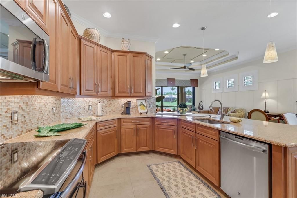 9142 Isla Bella Cir , Bonita Springs, FL 34135 Photo