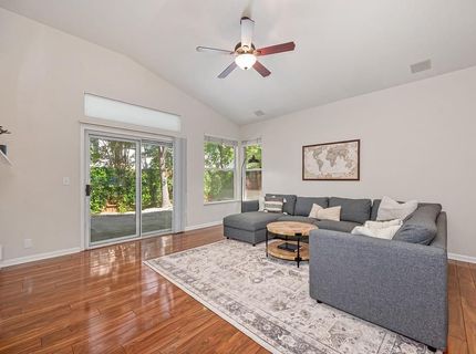 111 Larkin Cir, Folsom, CA 95630 Photo