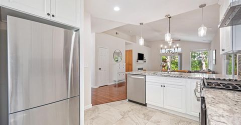 111 Larkin Cir, Folsom, CA 95630 Photo