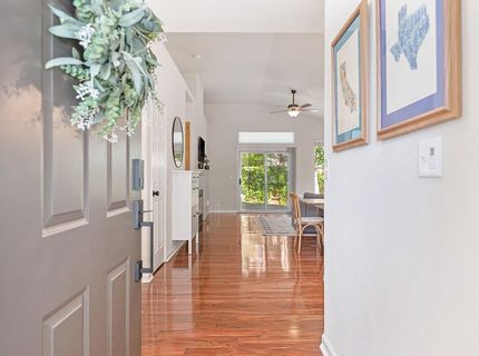 111 Larkin Cir, Folsom, CA 95630 Photo