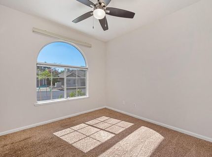 111 Larkin Cir, Folsom, CA 95630 Photo