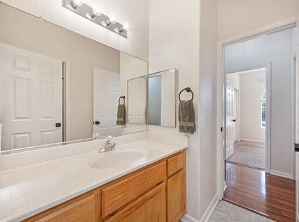 111 Larkin Cir, Folsom, CA 95630 Photo