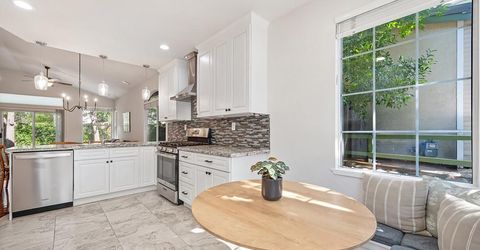 111 Larkin Cir, Folsom, CA 95630 Photo