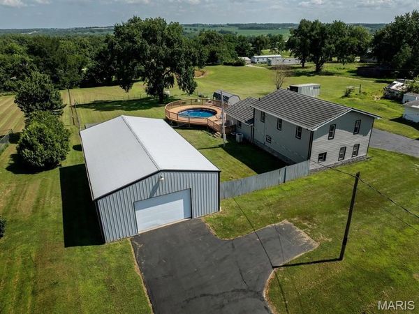 7888 Highway Mm , Hannibal, MO 63401