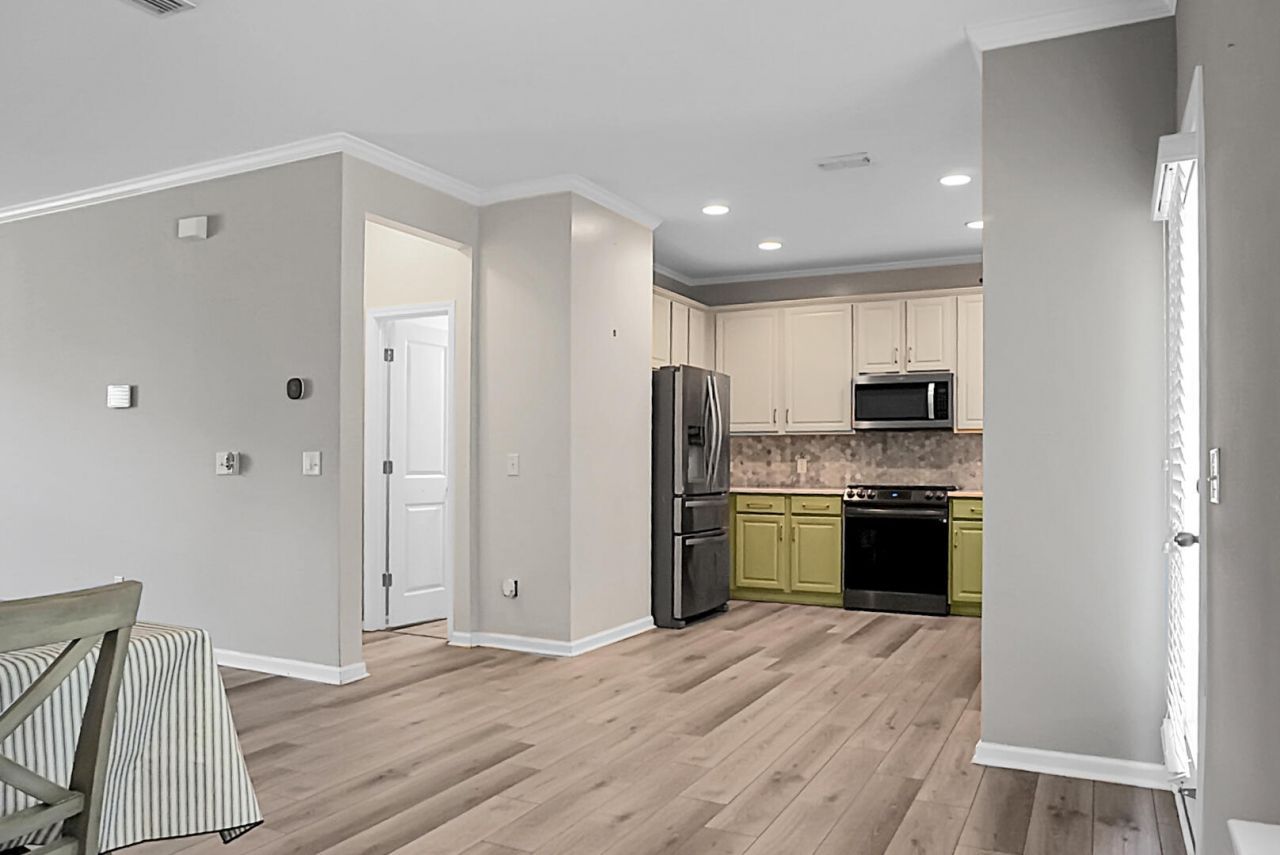 243 Oglethorpe Circle Photo 15