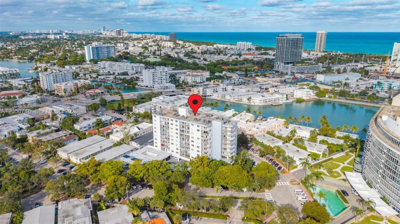 6900 Bay Dr , Unit 5C, Miami Beach, FL 33141 Photo