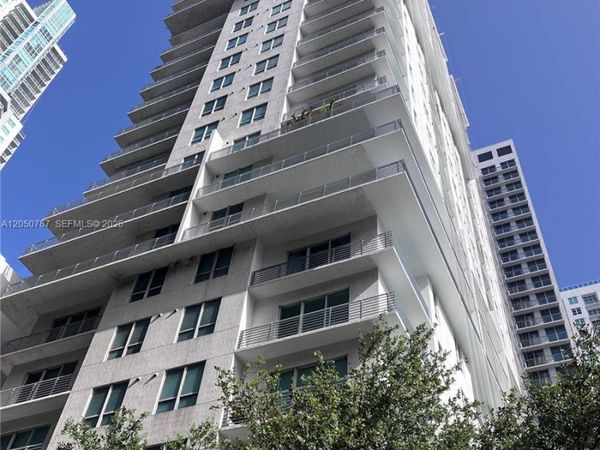 234 NE 3rd St , Unit UPH09, Miami, FL 33132