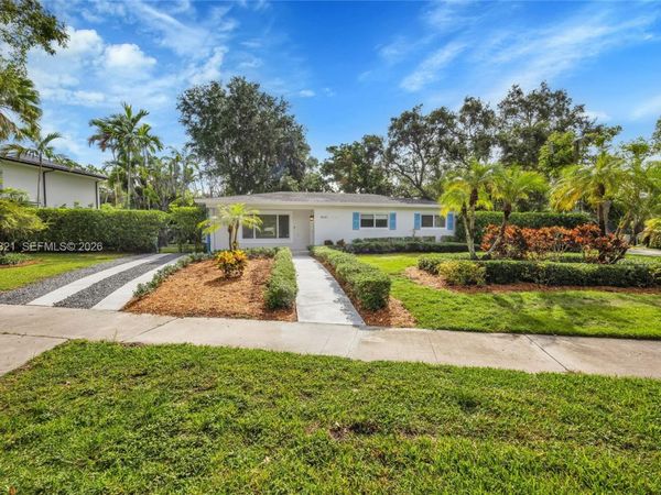 8141 SW 62nd Ct , Miami, FL 33143