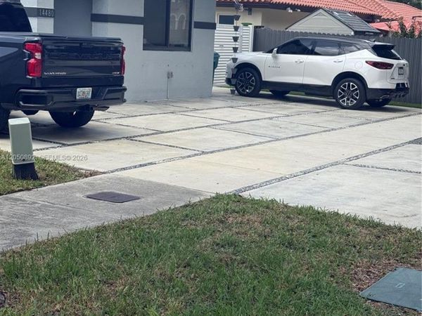 14480 SW 112th St , Miami, FL 33186