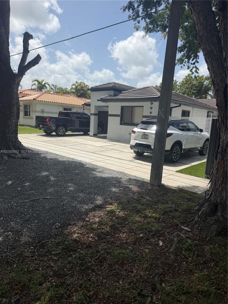 14480 SW 112th St , Miami, FL 33186 Photo
