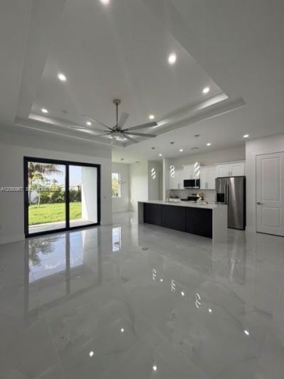 329 Kismet Pkwy W, Cape Coral, FL 33990 Photo