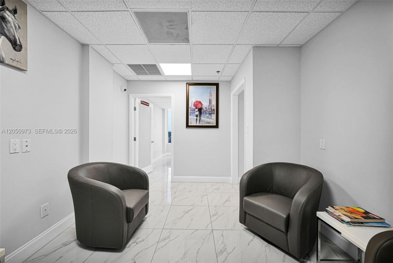 12550 Biscayne Blvd, Unit 702, North Miami, FL 33181 Photo
