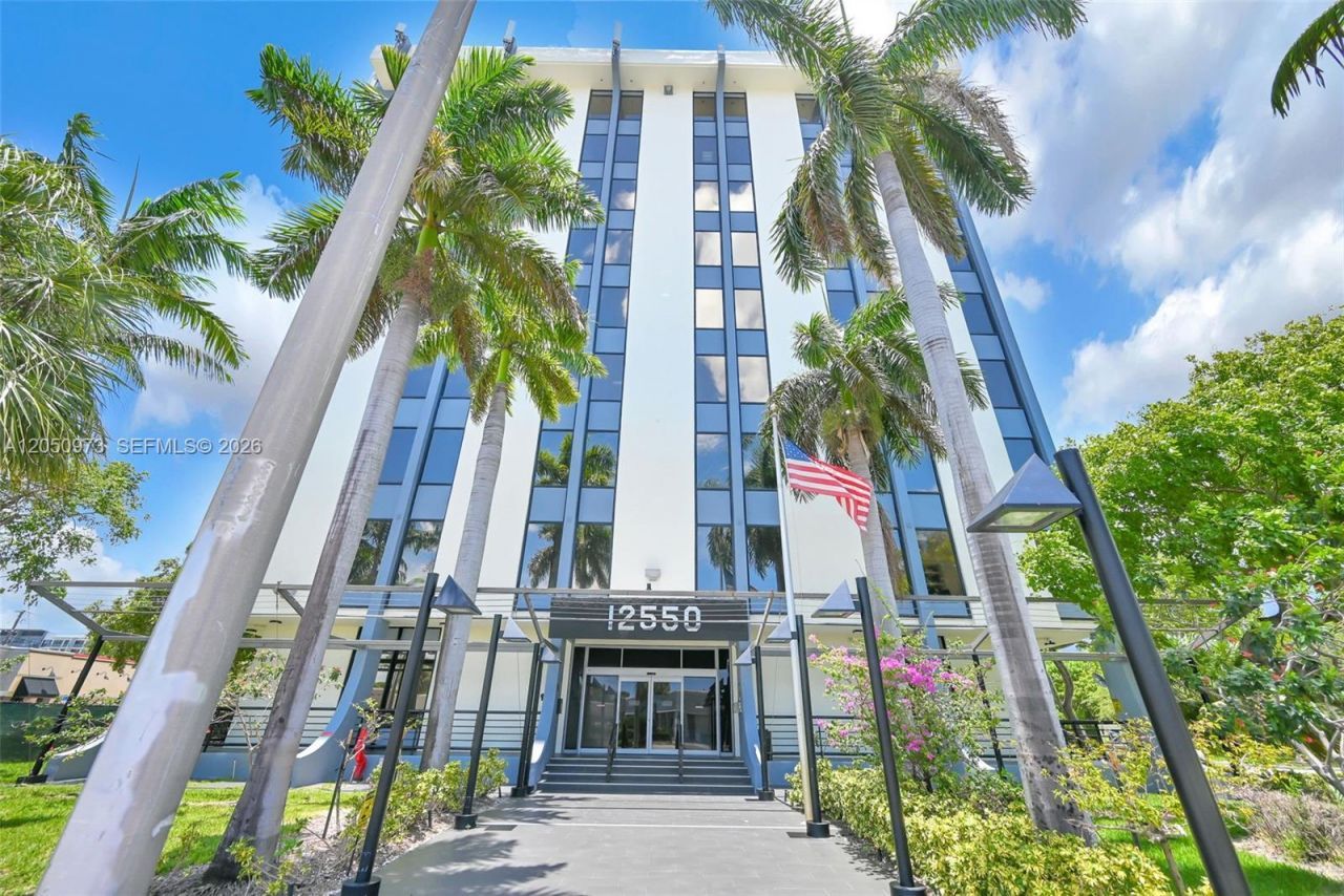 12550 Biscayne Blvd, Unit 702, North Miami, FL 33181 Photo