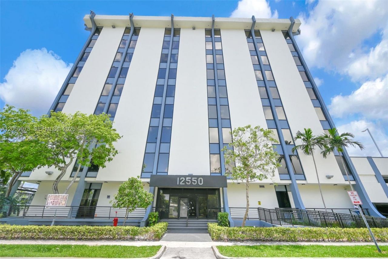 12550 Biscayne Blvd, Unit 702, North Miami, FL 33181 Photo