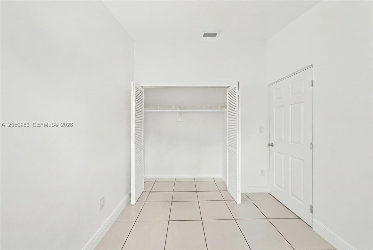 12446 SW 115th Ter, Miami, FL 33186 Photo