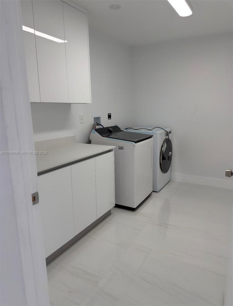 13895 SW 22nd St , Miami, FL 33175 Photo