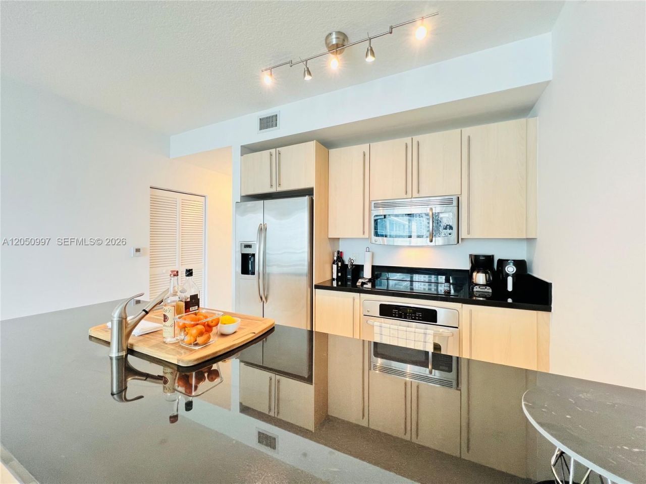 79 SW 12th St , Unit 1510-S, Miami, FL 33130 Photo