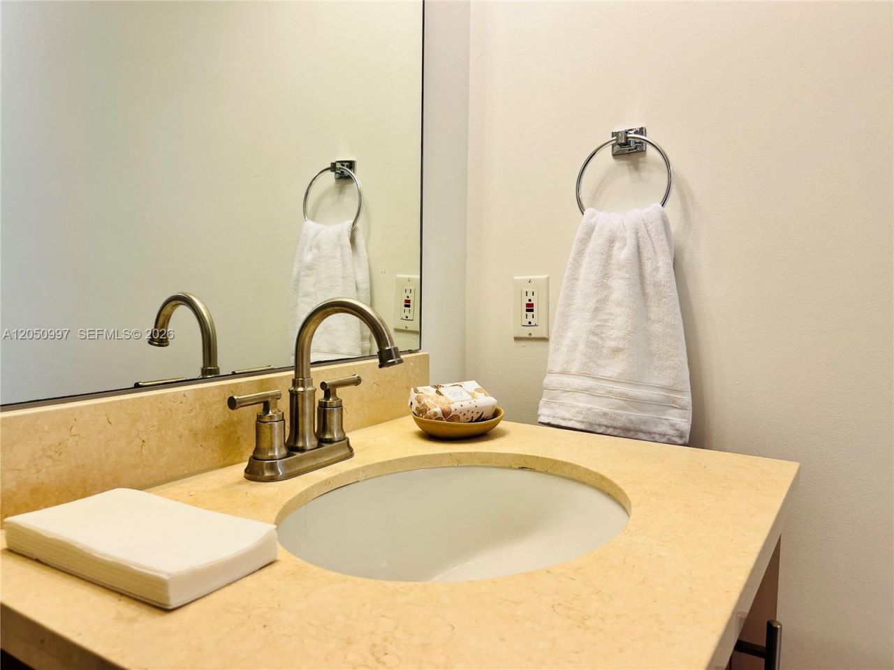 79 SW 12th St , Unit 1510-S, Miami, FL 33130 Photo
