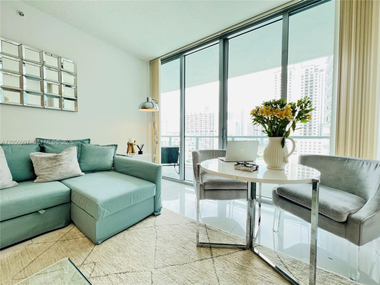79 SW 12th St , Unit 1510-S, Miami, FL 33130 Photo