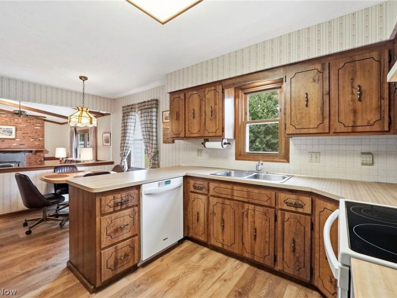 13176 Whitney Road, Strongsville, OH 44136 Photo 10