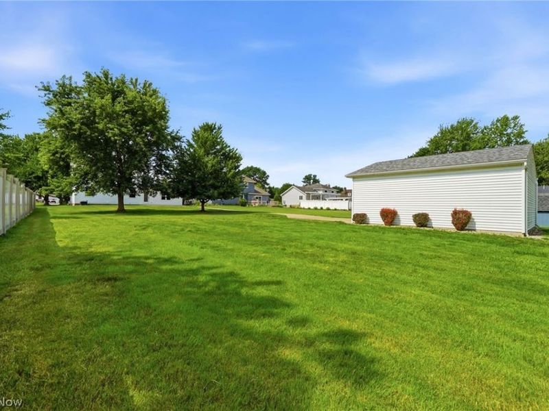 13176 Whitney Road, Strongsville, OH 44136 Photo 46