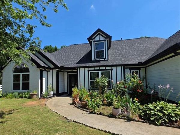 2800 Cove Crossing Drive, Lawrenceville, GA 30045