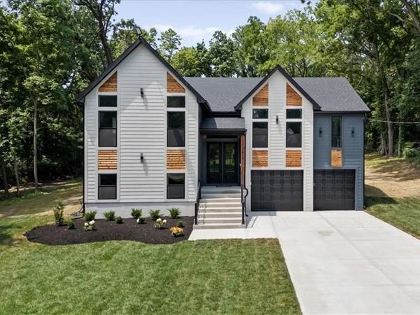 2930 N 59th Street, Kansas City, KS 66104