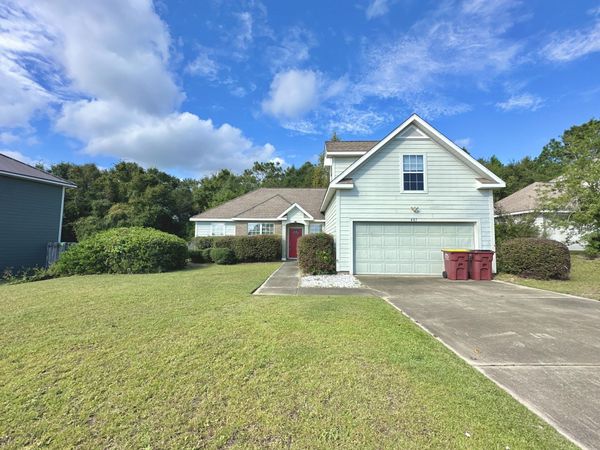 401 Peoria Boulevard, Crestview, FL 32536