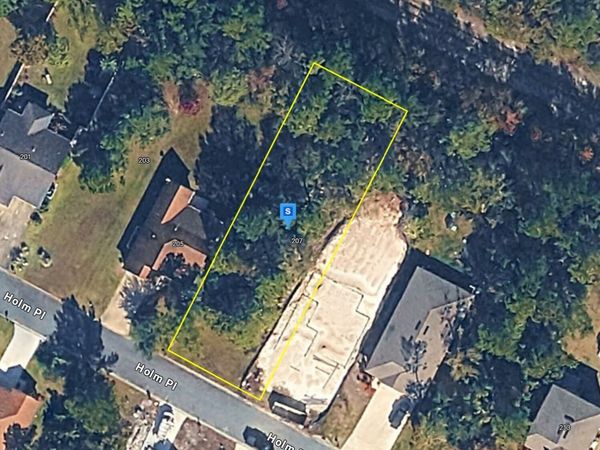 207 Holm Pl, Saint Marys, GA 31558