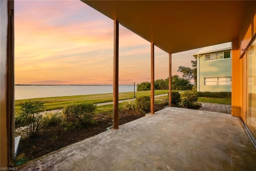 3225 E Riverside Dr , Unit 31C, Fort Myers, FL 33916 Photo