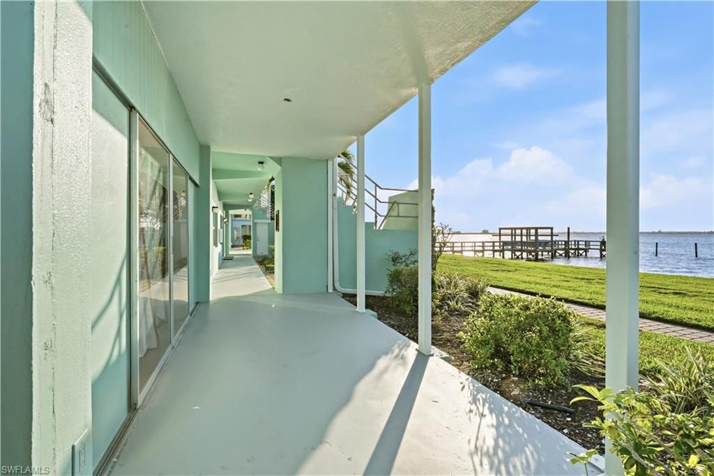 3225 E Riverside Dr , Unit 31C, Fort Myers, FL 33916 Photo