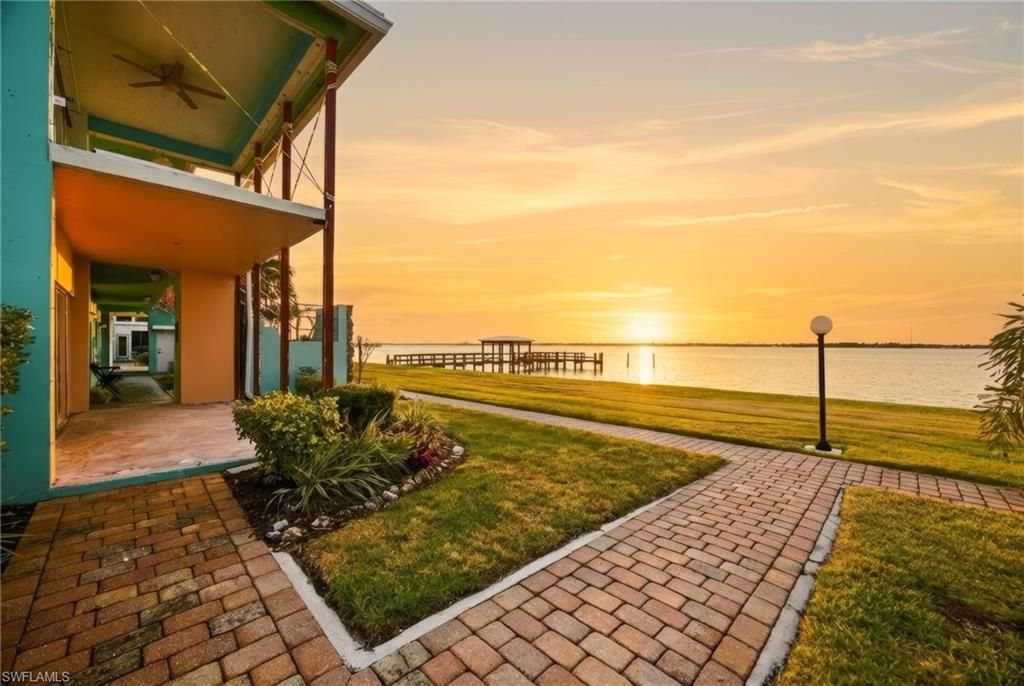 3225 E Riverside Dr , Unit 31C, Fort Myers, FL 33916 Photo