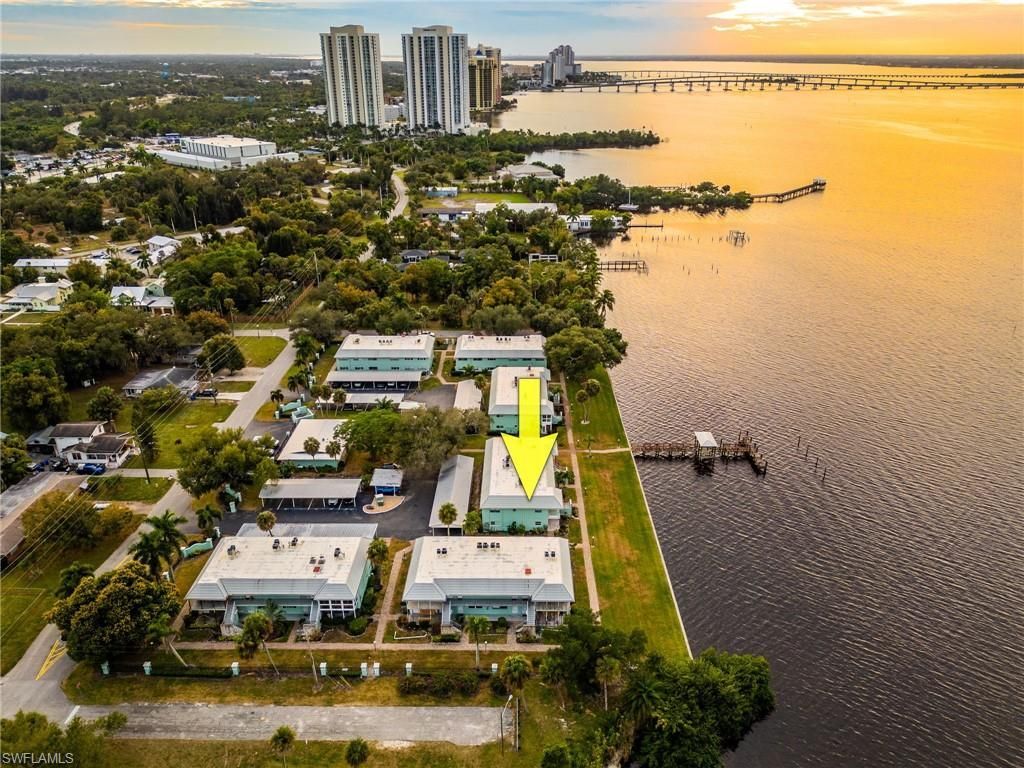 3225 E Riverside Dr , Unit 31C, Fort Myers, FL 33916 Photo