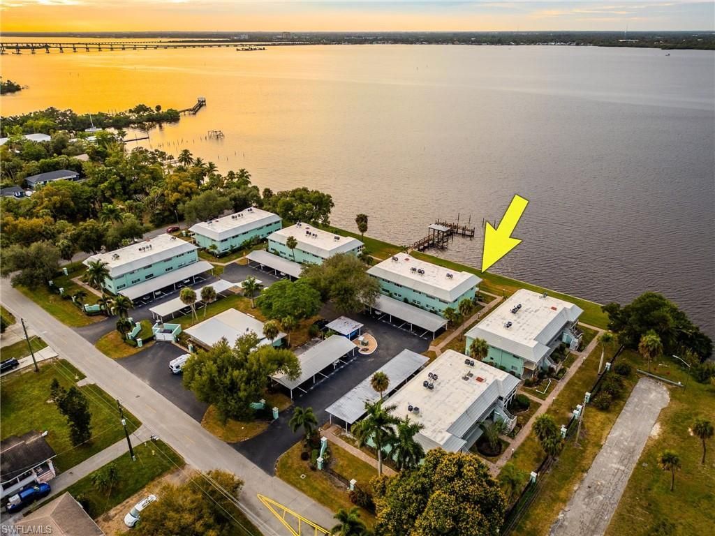 3225 E Riverside Dr , Unit 31C, Fort Myers, FL 33916 Photo
