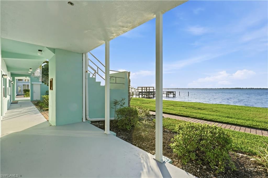 3225 E Riverside Dr , Unit 31C, Fort Myers, FL 33916 Photo