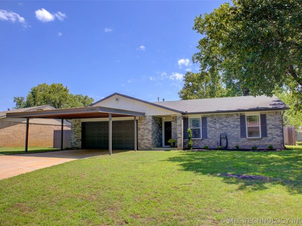 13407 S 85th East Avenue , Bixby, OK 74008