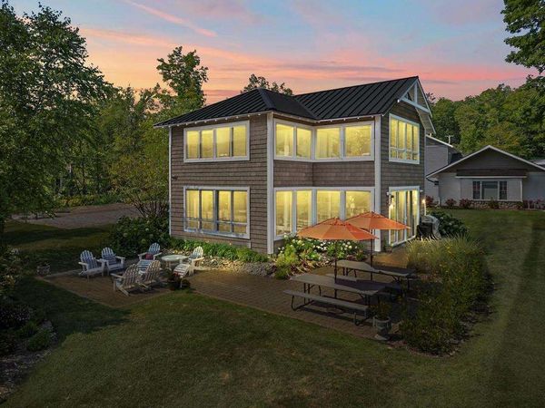 9447 Las Olas Drive, Charlevoix, MI 49720