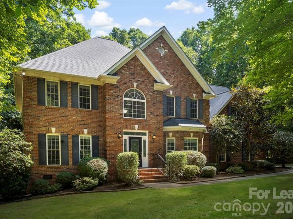 2317 Winding Oak Trail , Waxhaw, NC 28173
