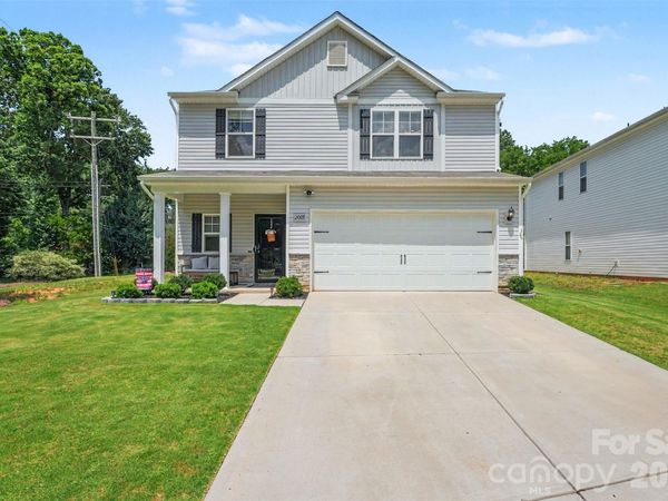 2007 Karen Woods Lane , Charlotte, NC 28216