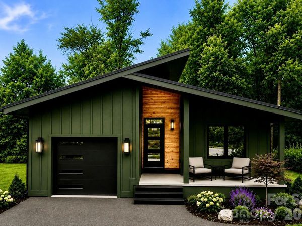 133 Welcome Street , Brevard, NC 28712