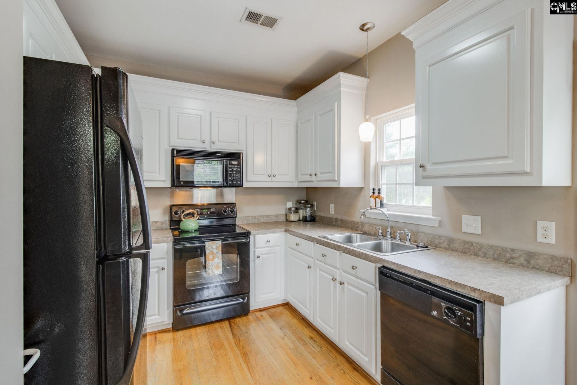 153 River Valley Drive  Photo 8