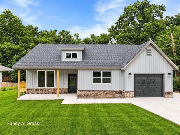 68 Kirkwall Drive , Bella Vista, AR 72715