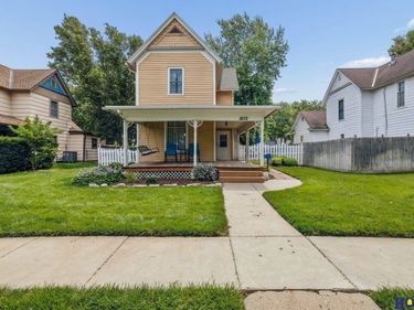 1832 S 15th Street, Lincoln, NE 68502